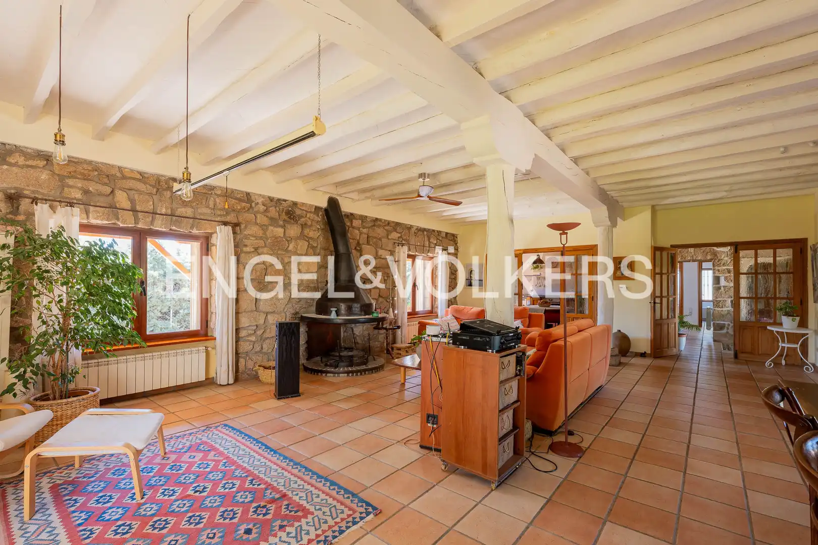 Sala de estar de Casa o chalet en venta en Galapagar con Aire acondicionado, Calefacción y Jardín privado