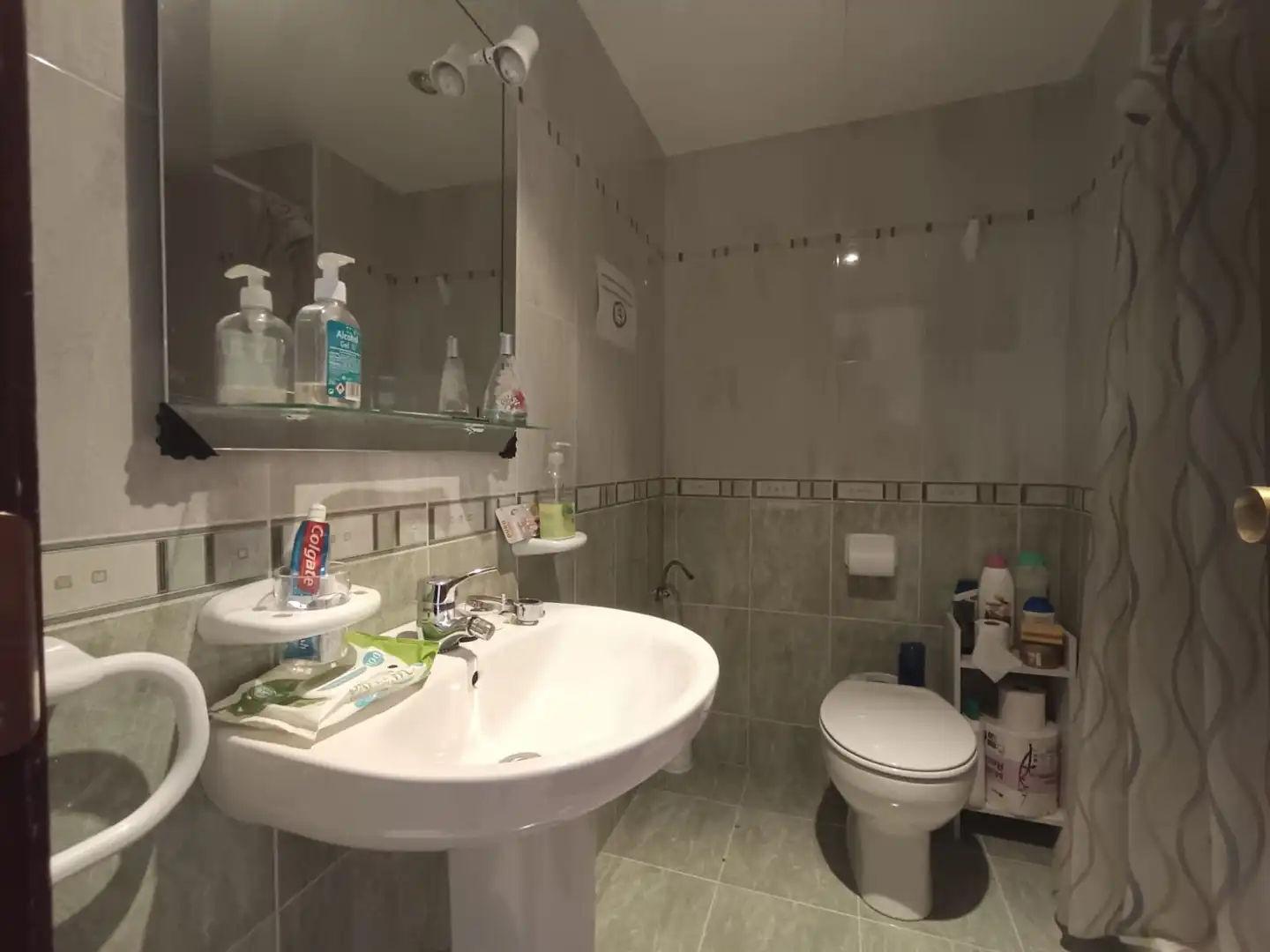 Bathroom of Flat for sale in Polop  with Storage room and Furnished