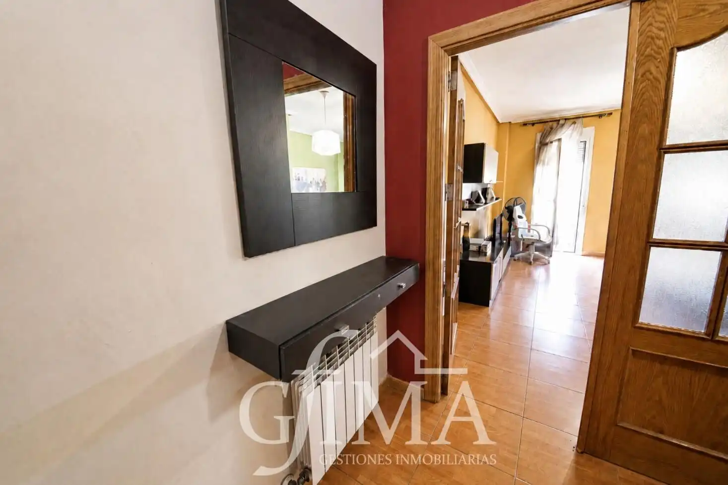 Piso en venta en Tomelloso con Calefacción, Amueblado y Balcón