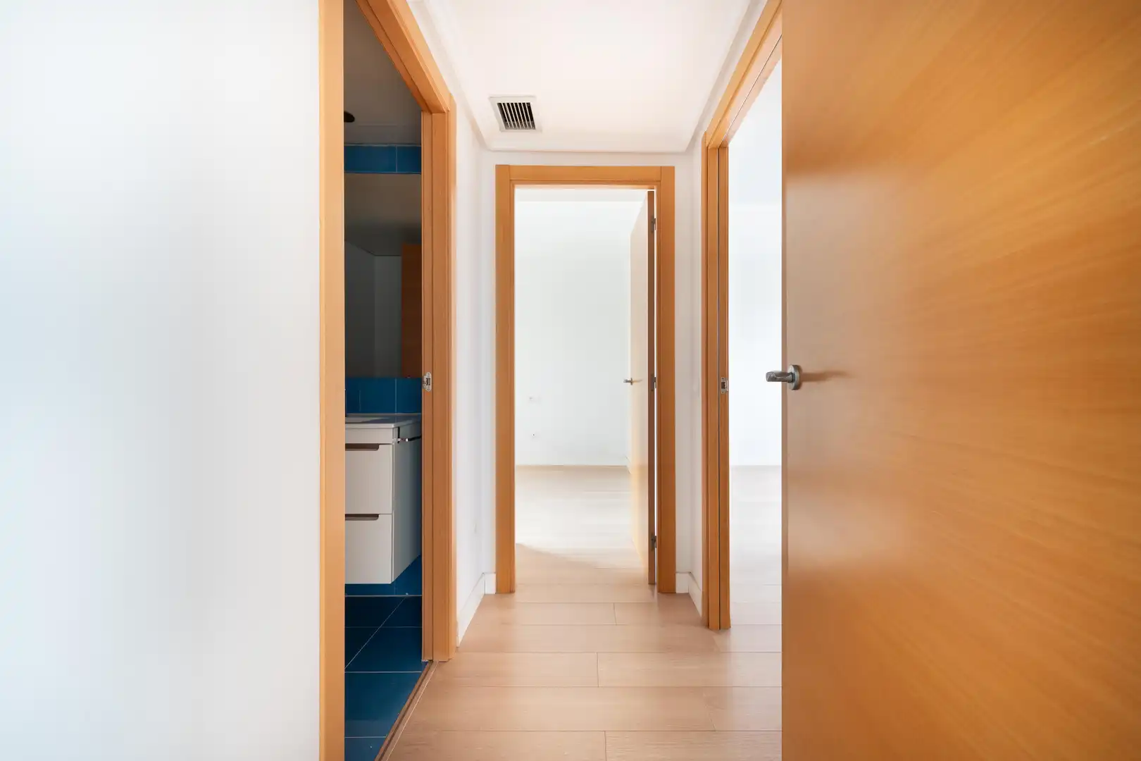 Piso en venta en Valencia con Aire acondicionado, Terraza y Trastero
