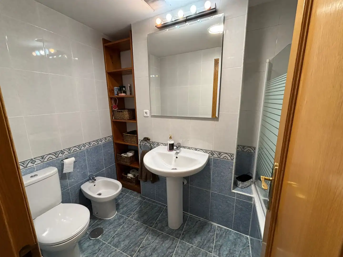 Baño de Piso en venta en Azuqueca de Henares con Calefacción, Amueblado y Horno
