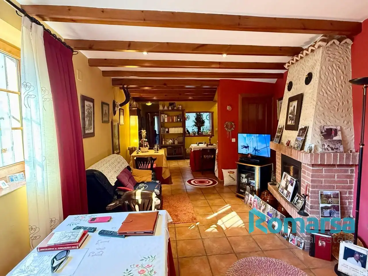 Living room of Houses for sale in Bohoyo  with Heating, Parquet flooring and Furnished
