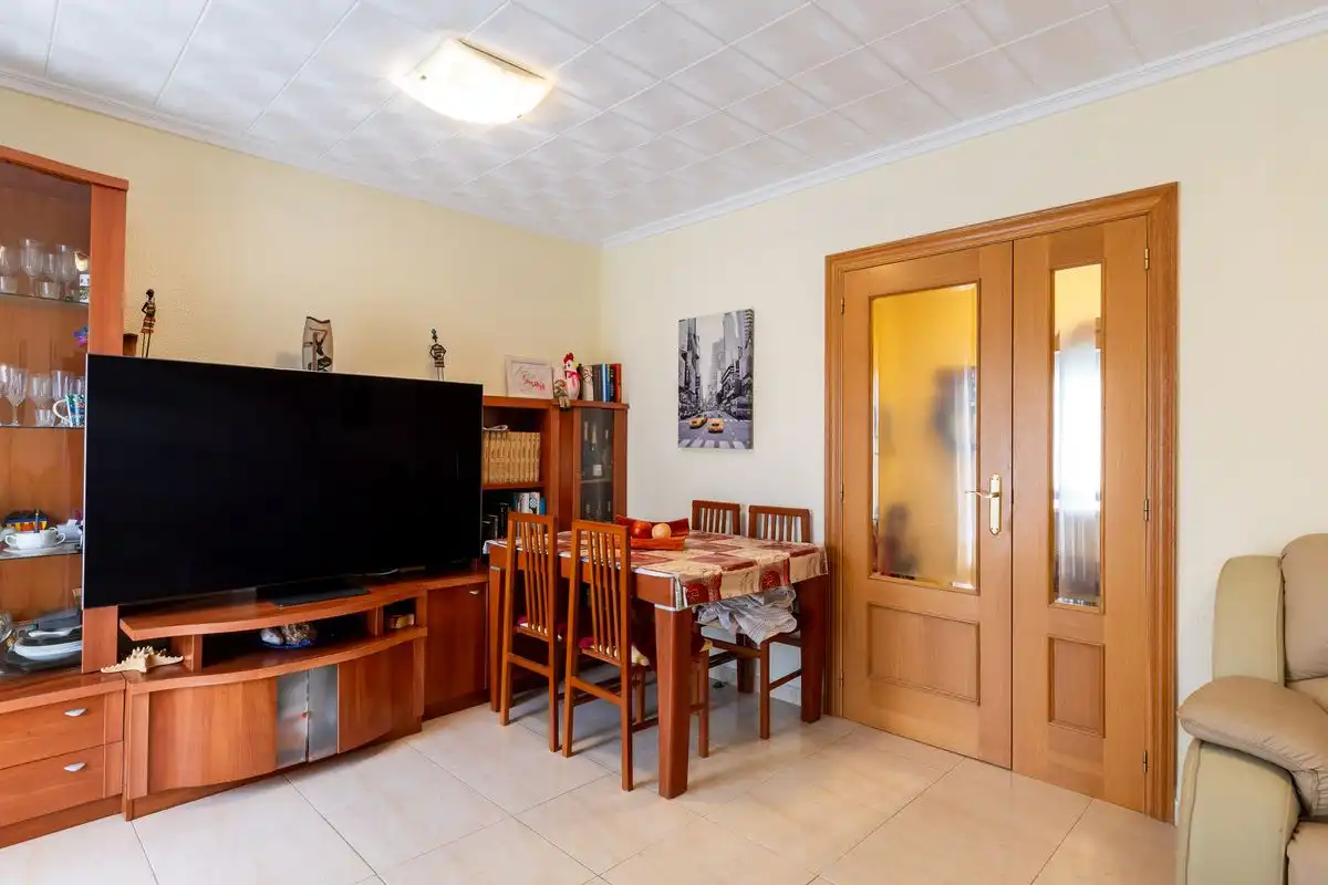 Wohnzimmer von Wohnung zum Verkauf in Moncada mit Heizung, Terrasse und Balkon
