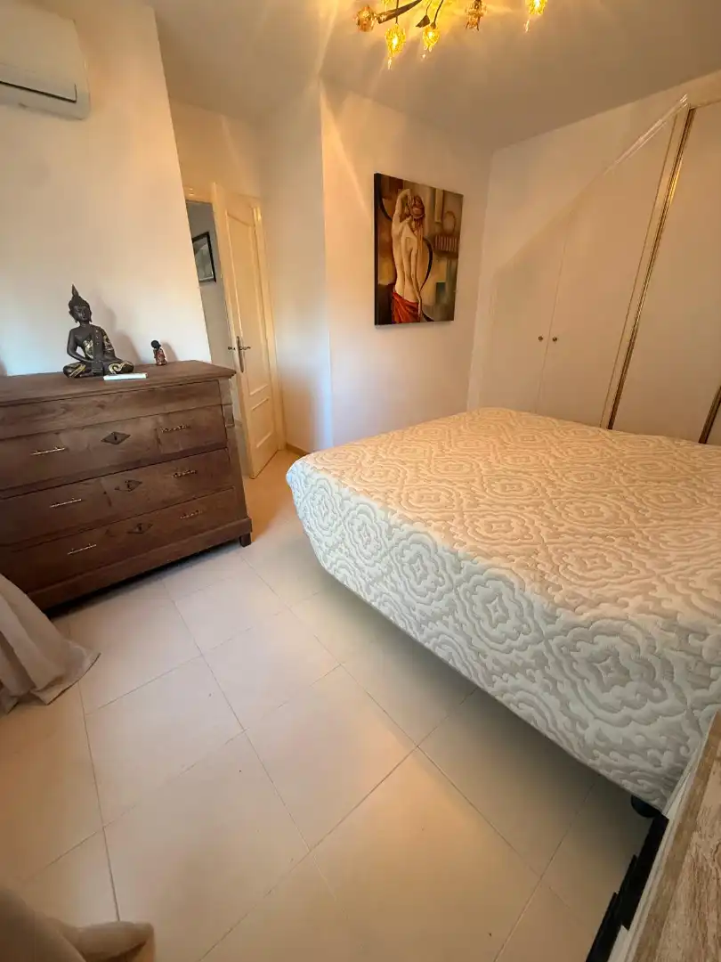 Dormitori de Apartament en venda en Daya Nueva amb Aire condicionat, Calefacció i Terrassa