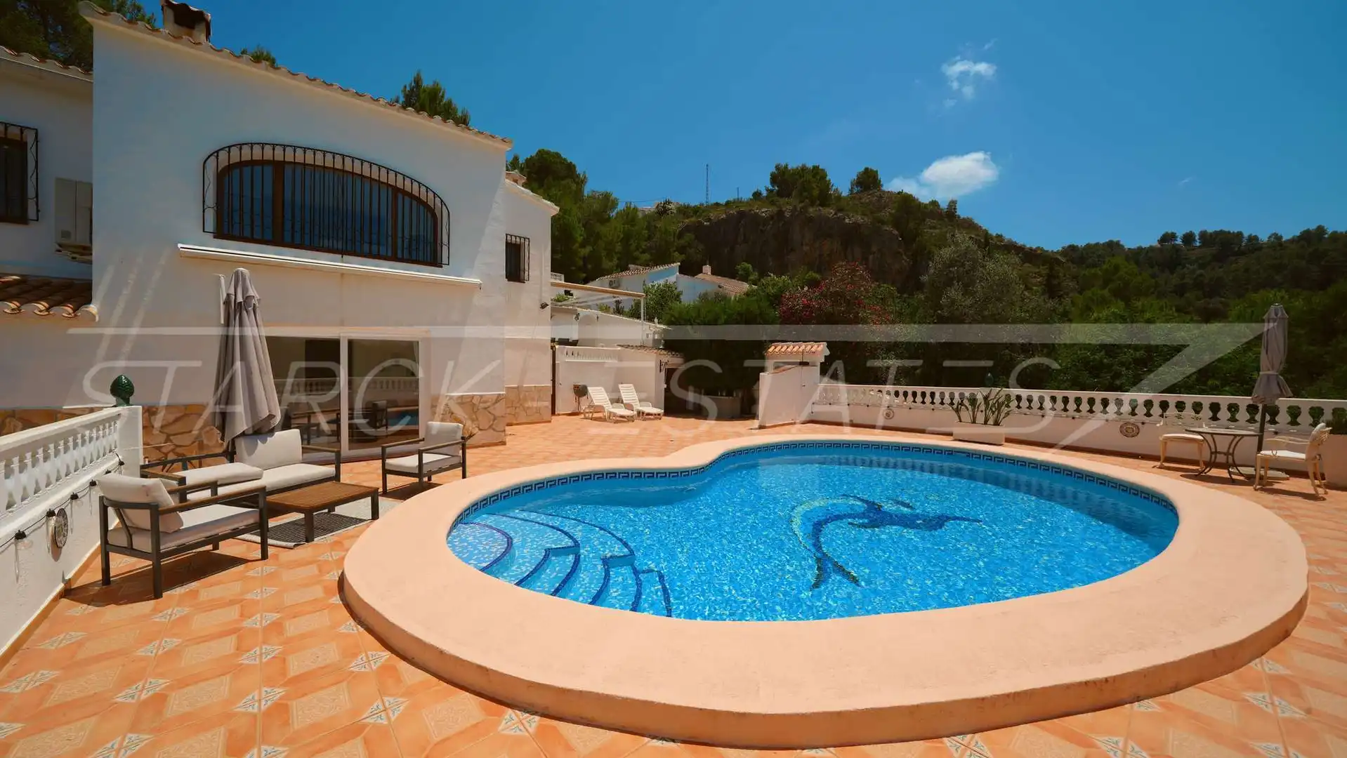 Vista exterior de Casa o xalet en venda en Benidoleig amb Aire condicionat, Jardí privat i Piscina