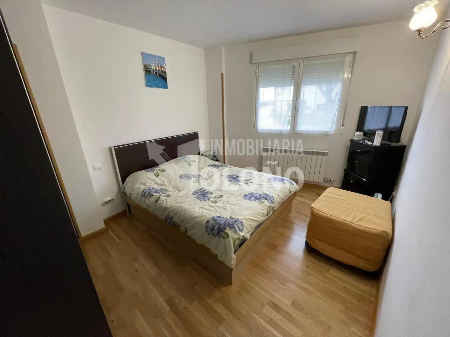 Habitación de Apartamento en venta en Leiva con Calefacción, Parquet y Amueblado