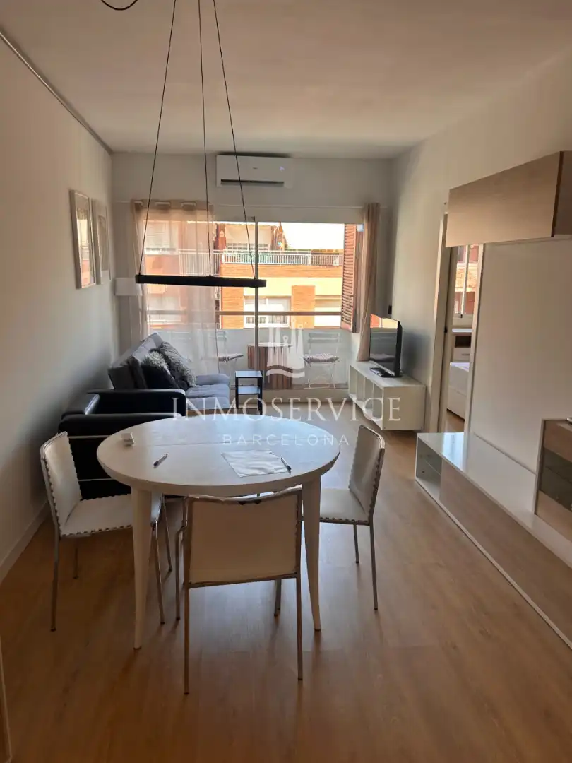 Vista exterior de Pis de lloguer en Barcelona amb Aire condicionat, Calefacció i Parquet