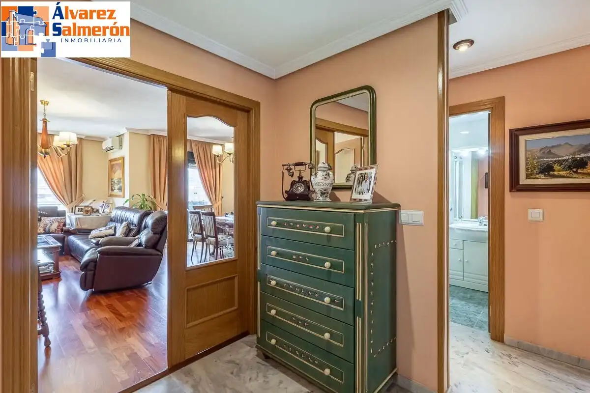Flat with terrace for sale in Calle PDTA FERNANDO GOMEZ DE LA, imagen 9