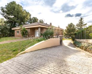 Exterior view of House or chalet for sale in Sabadell  with Air Conditioner, Heating and Private garden