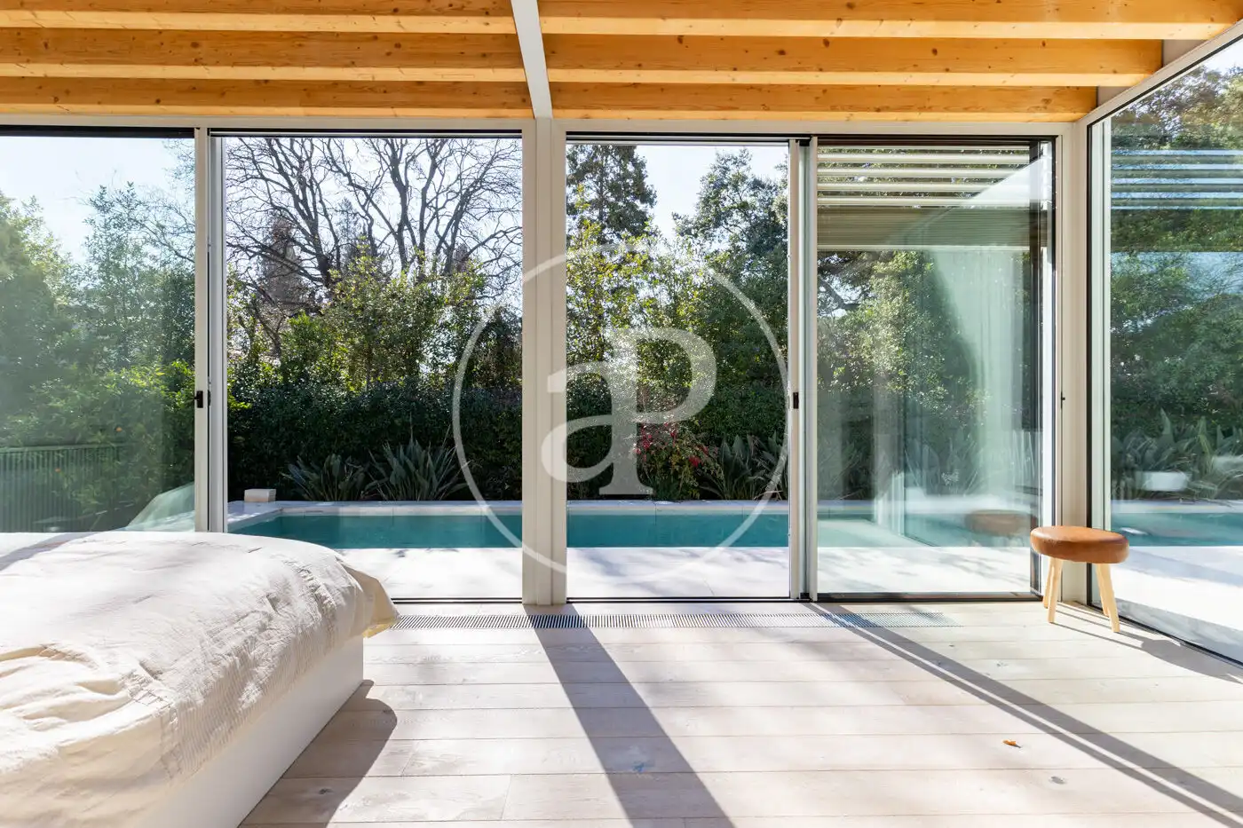 Swimming pool of Houses for sale in Sant Cugat del Vallès  with Air Conditioner, Heating and Private garden