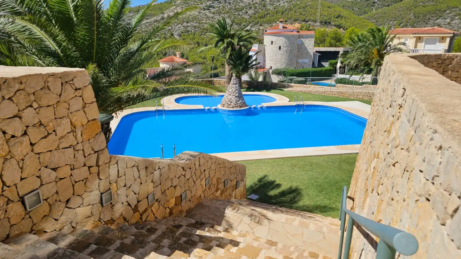 Piscina de Apartament en venda en Alcalà de Xivert amb Aire condicionat, Calefacció i Terrassa