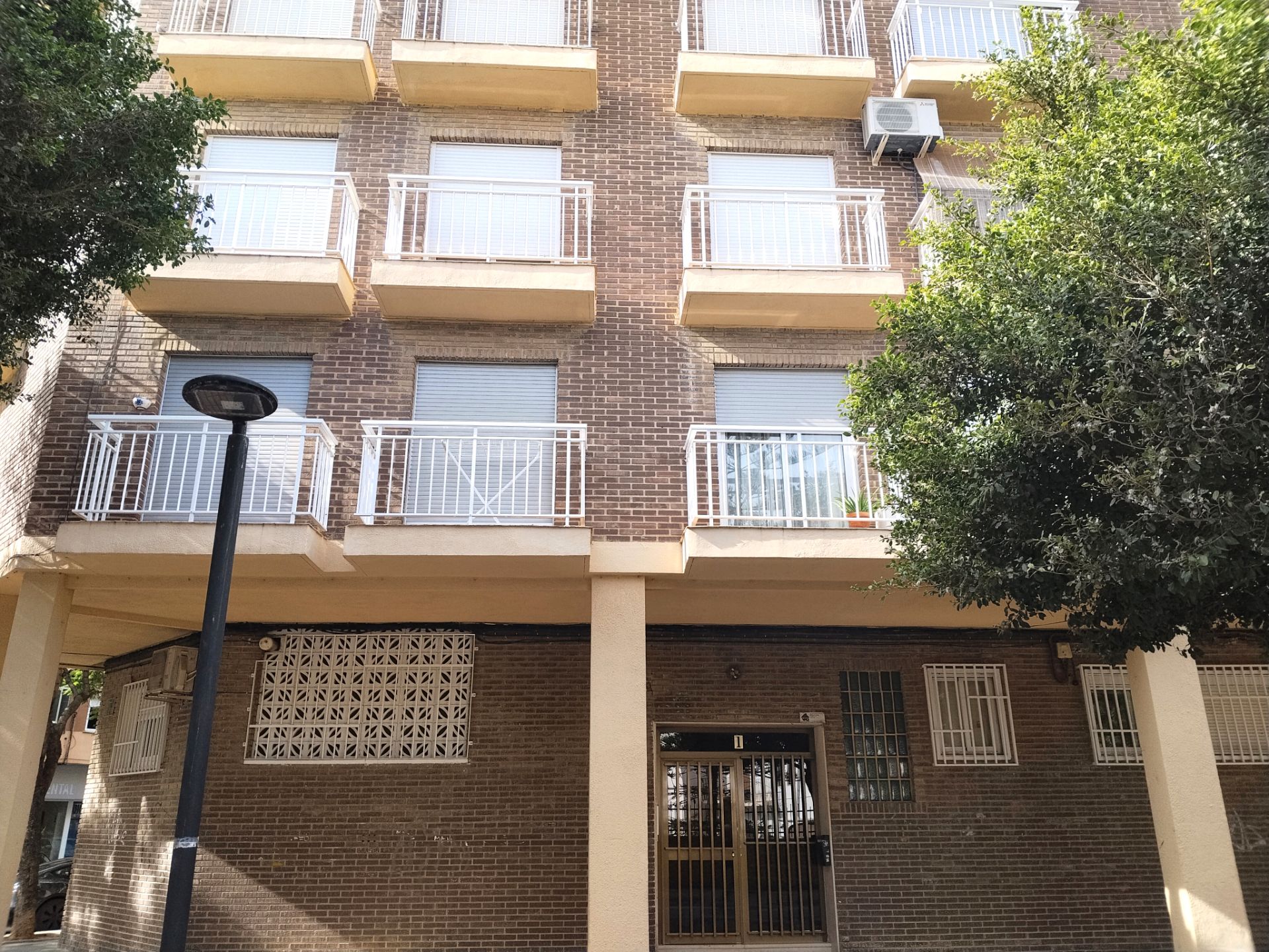 Vista exterior de Pis en venda en Quart de Poblet