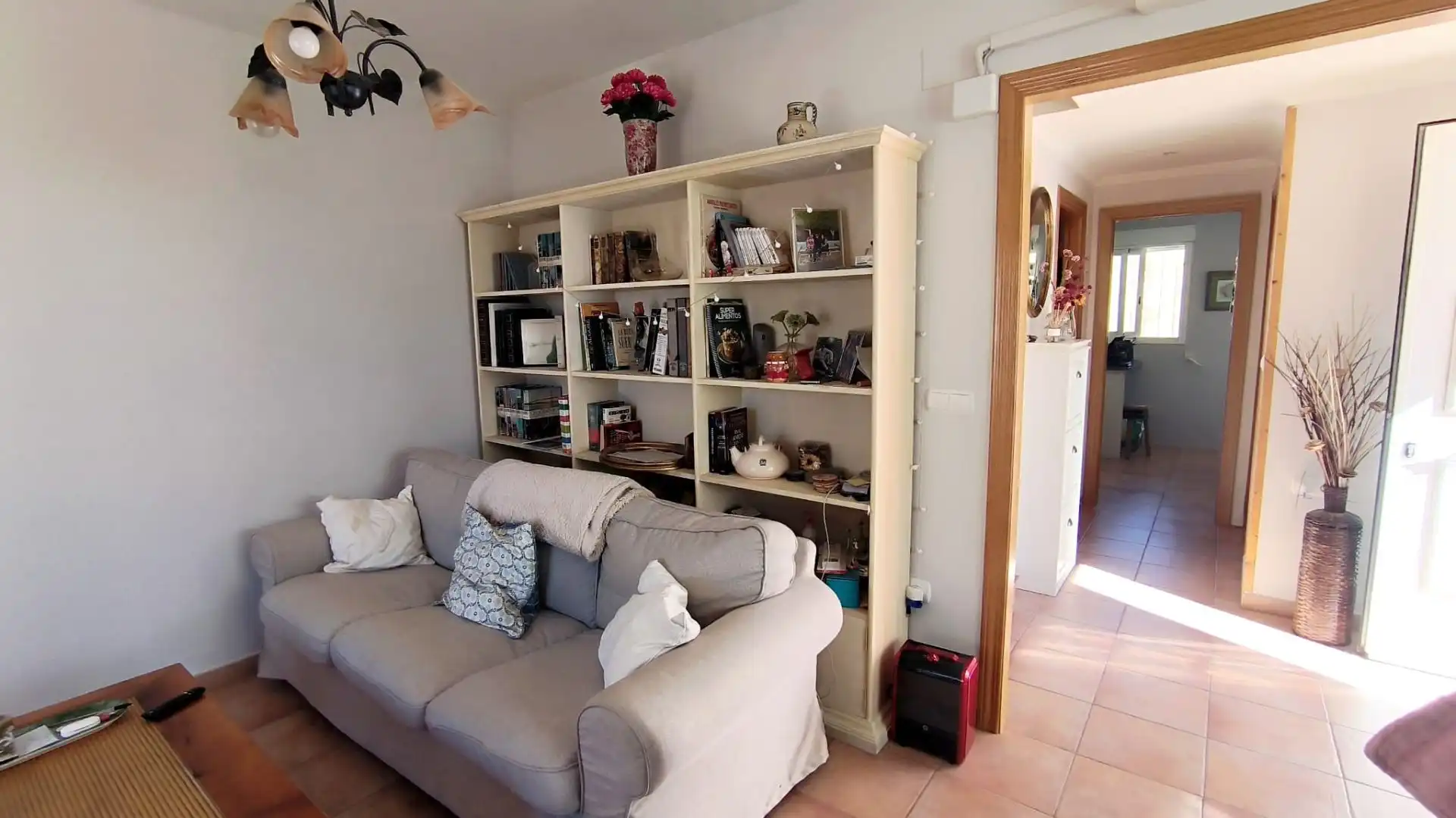 Sala de estar de Casa o chalet en venta en La Nucia con Aire acondicionado, Calefacción y Jardín privado