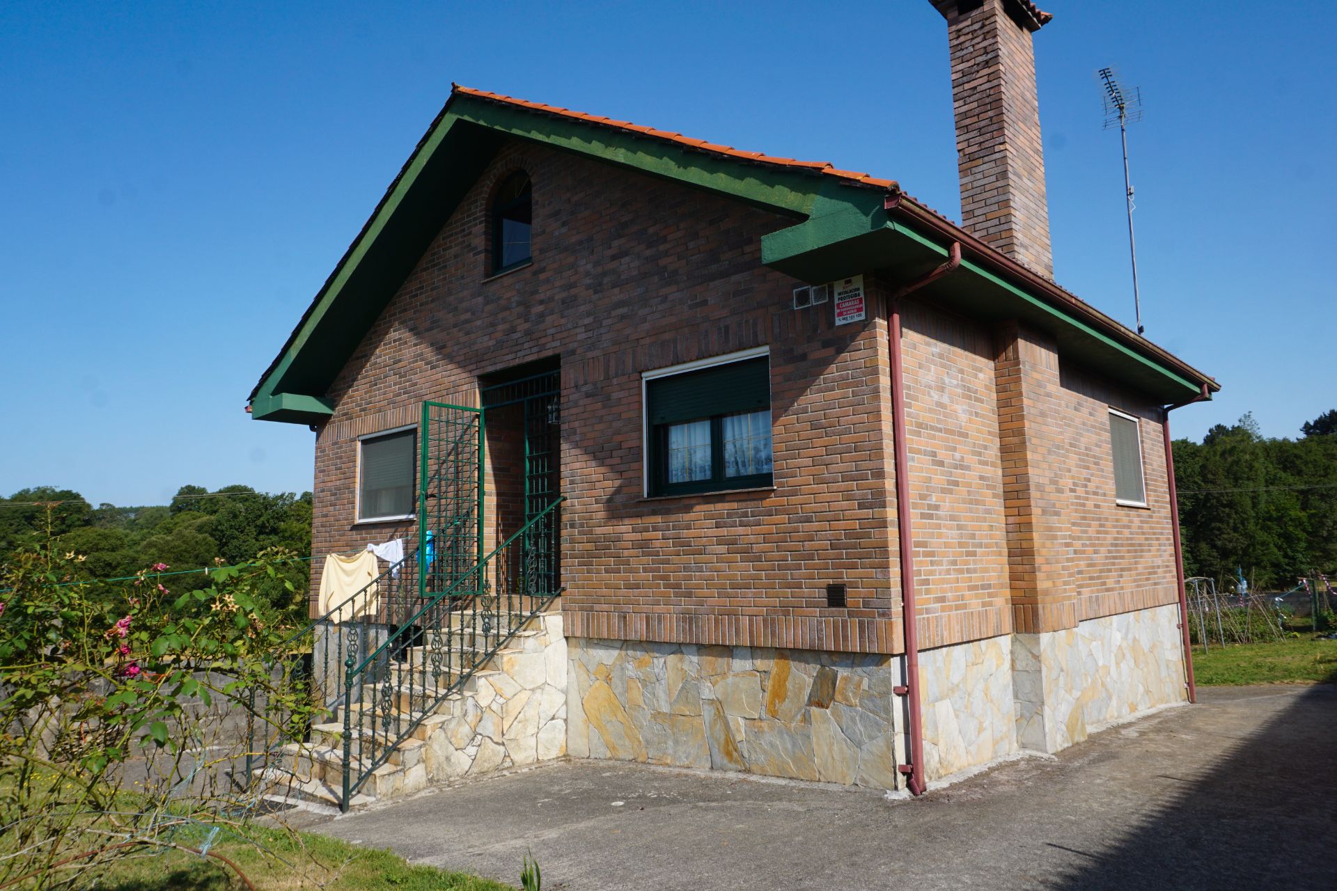 Exterior view of Country house for sale in Toques  with Heating, Private garden and Parquet flooring