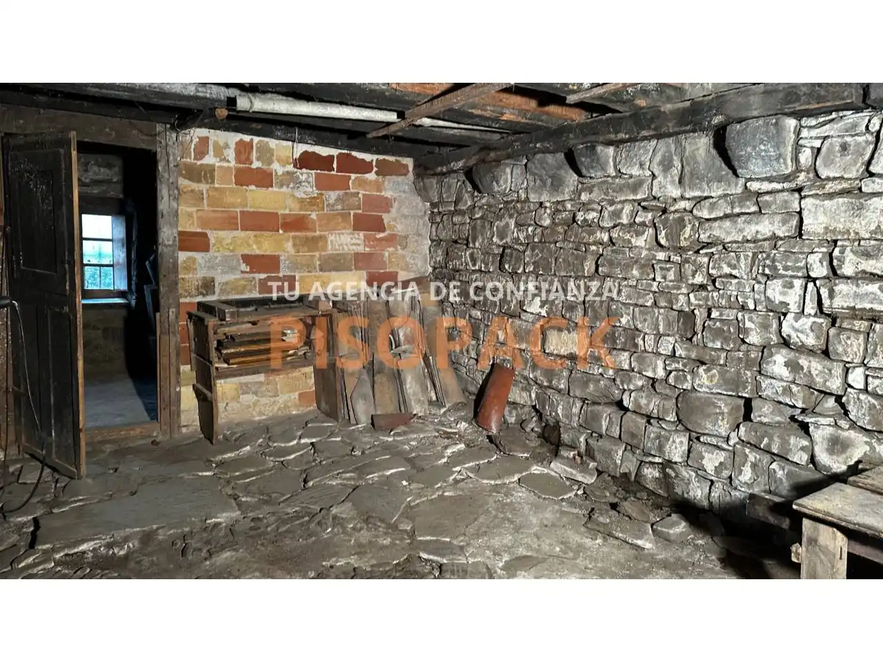 Casa o xalet en venda en Esparza de Salazar / Espartza Zaraitzu amb Calefacció, Jardí privat i Parquet