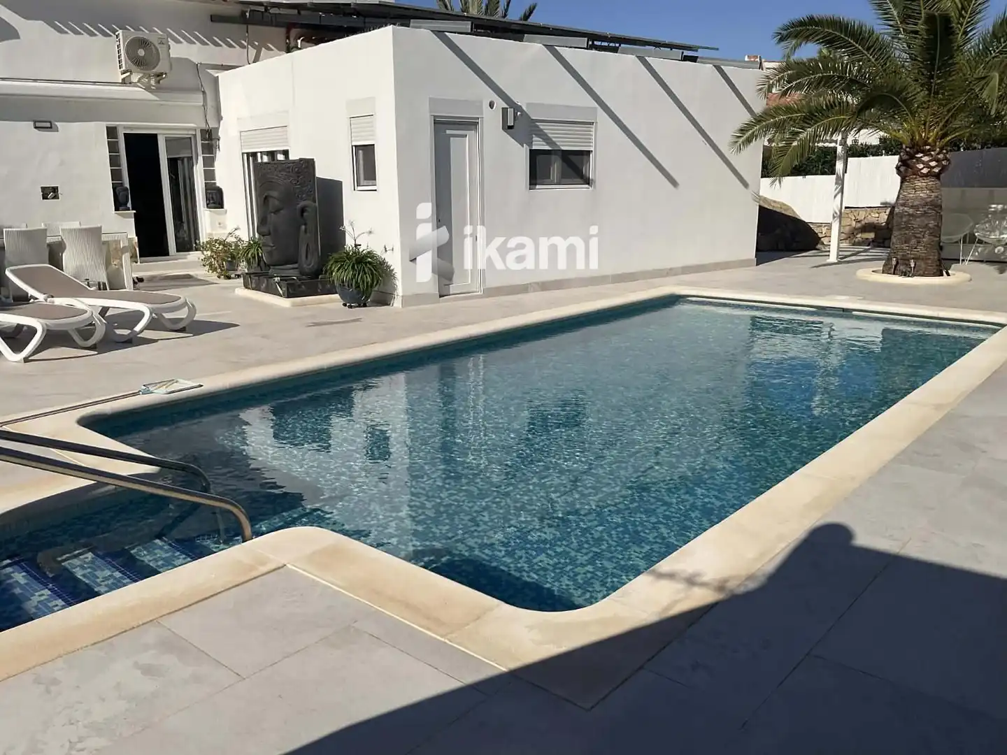 Swimming pool of Houses for sale in Dénia  with Air Conditioner, Heating and Private garden