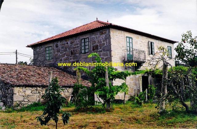 Casa-chalet en Venta en Tui