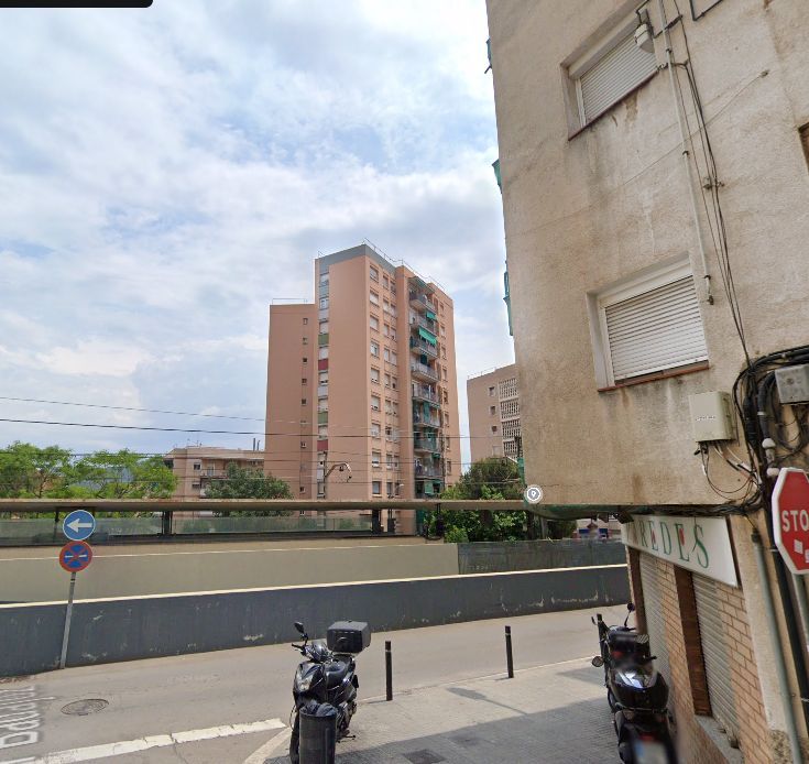 Vista exterior de Pis en venda en Sant Vicenç Dels Horts