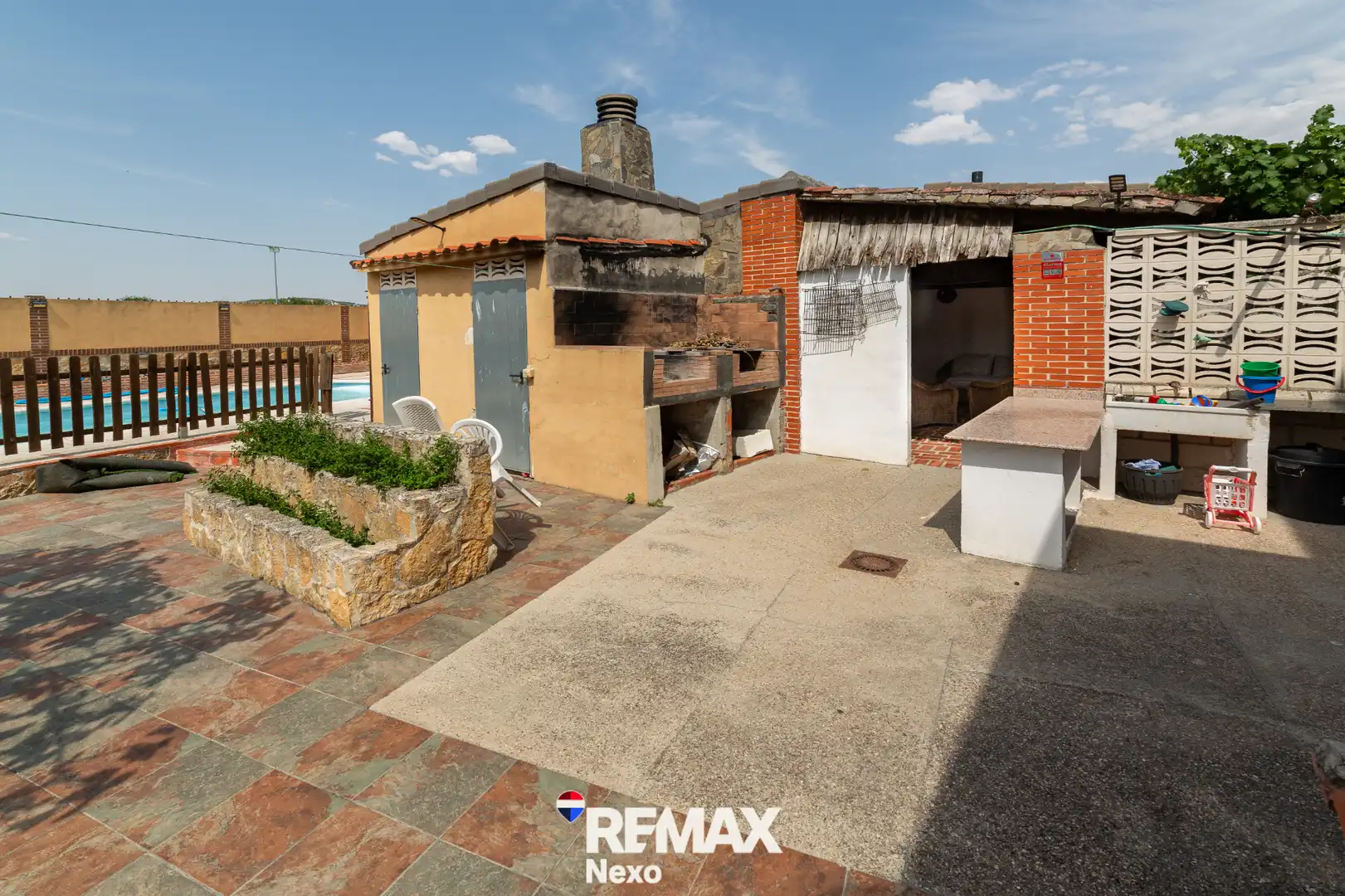 Terrassa de Casa o xalet en venda en Renedo de Esgueva amb Aire condicionat, Calefacció i Jardí privat