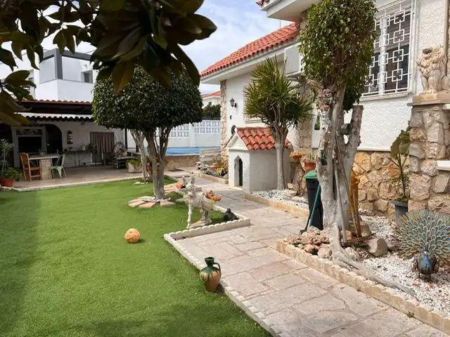 Villa mit Terrasse zum Verkauf in Alcanar, imagen 6