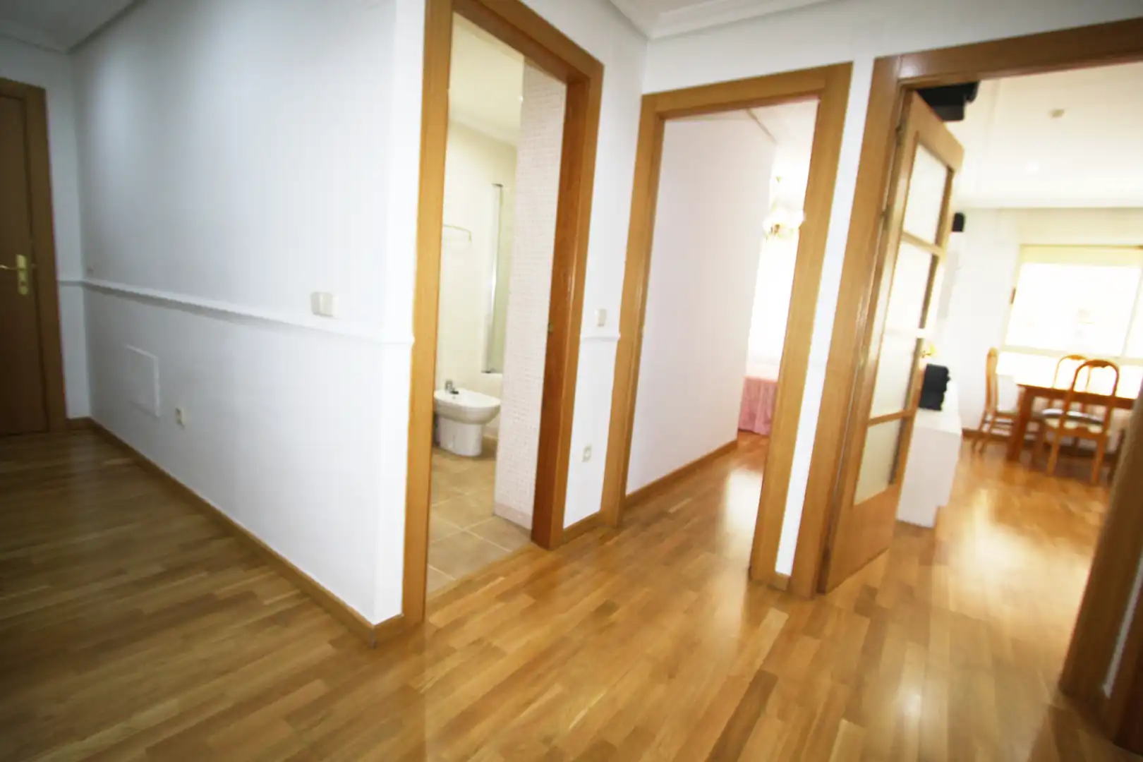 Piso en venta en Albacete con Calefacción, Parquet y Amueblado