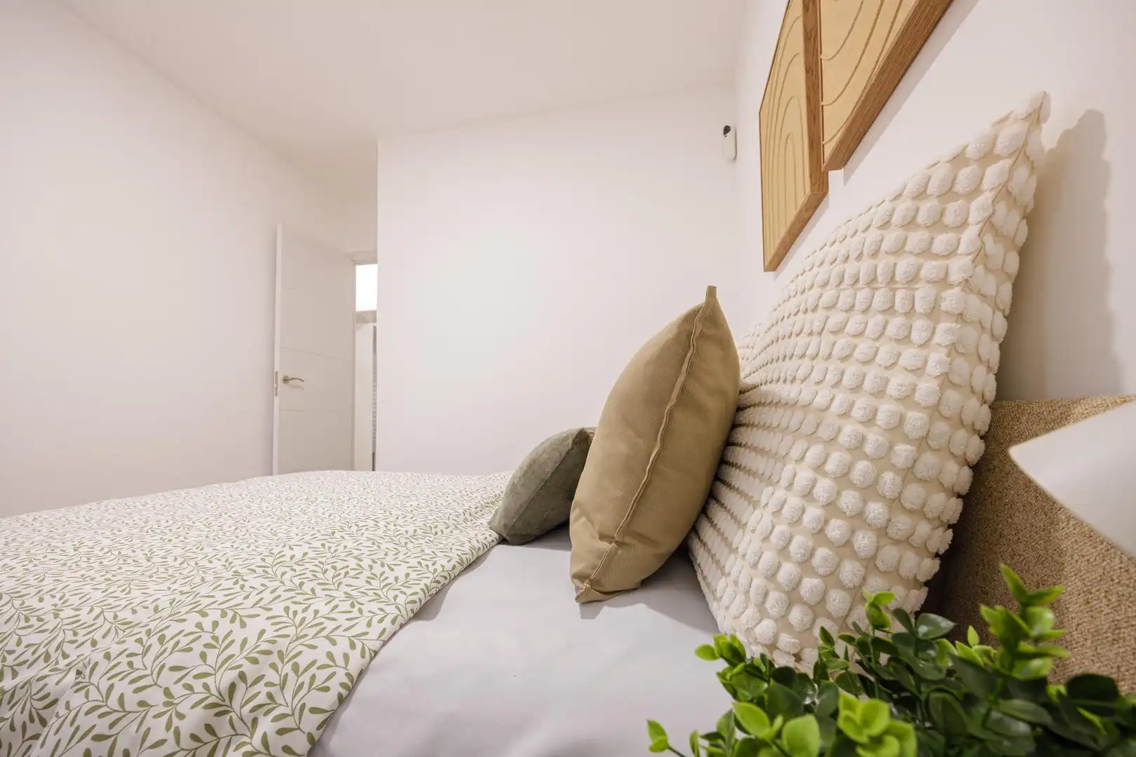 Bedroom of Flat for sale in Madrid