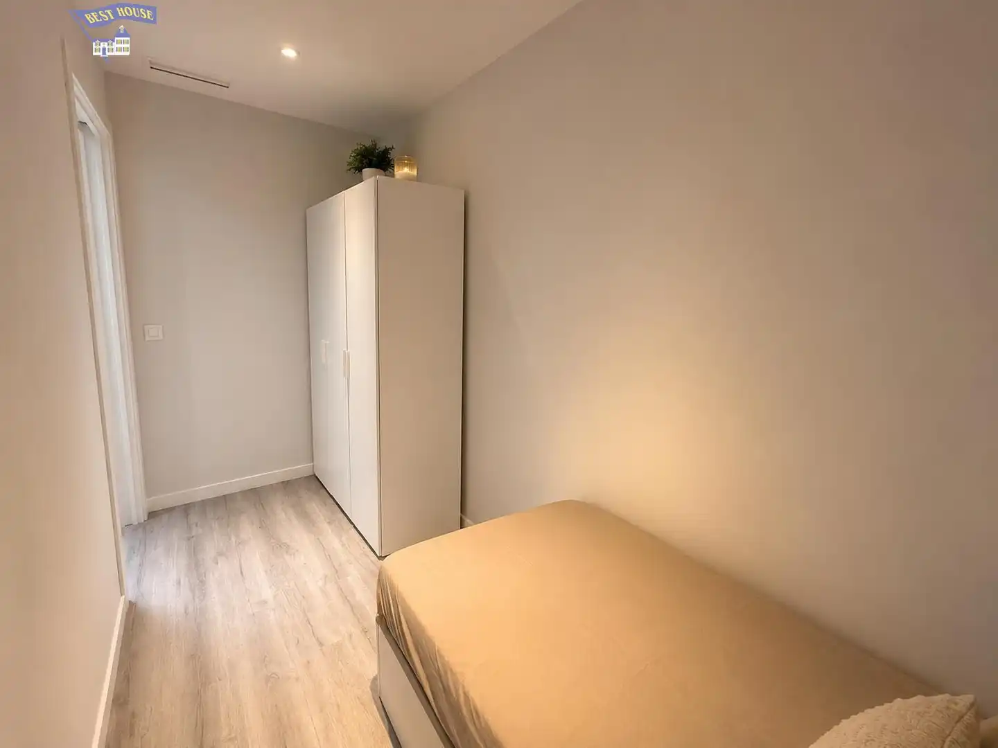 Habitación de Apartamento en venta en Mollet del Vallès con Aire acondicionado, Calefacción y Parquet