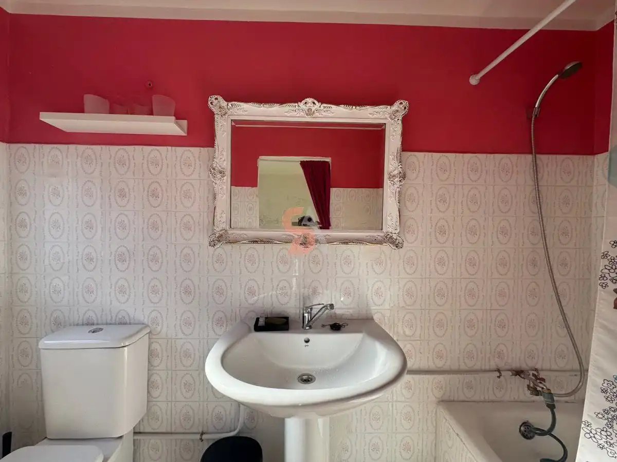 Bathroom of Houses for sale in Valladolid  with Heating and Terrace