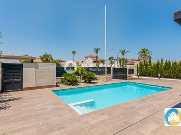 Villa mit Pool zum Verkauf in Mar Menor de Cartagena – Cabo de Palos