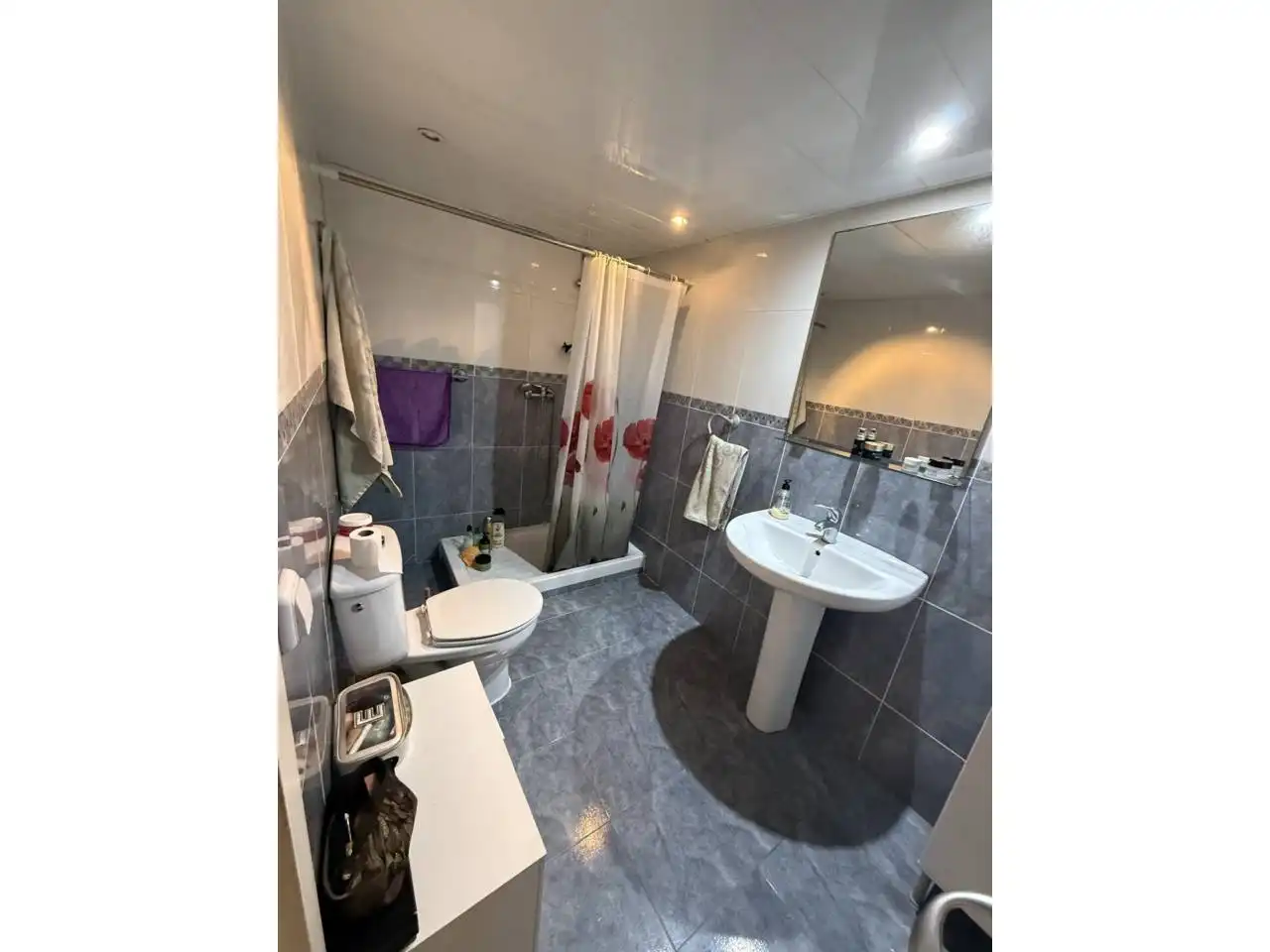 Baño de Piso en venta en Pineda de Mar con Parquet y Terraza