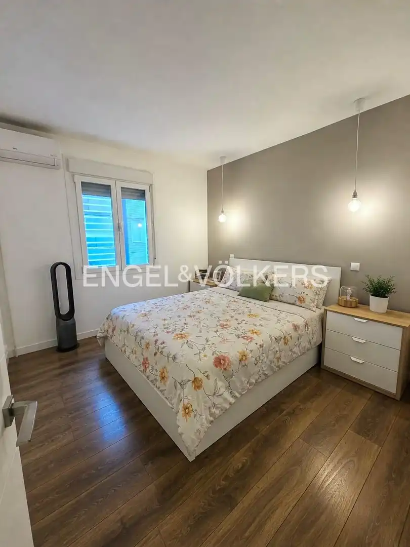 Habitación de Piso en venta en Madrid con Aire acondicionado y Calefacción