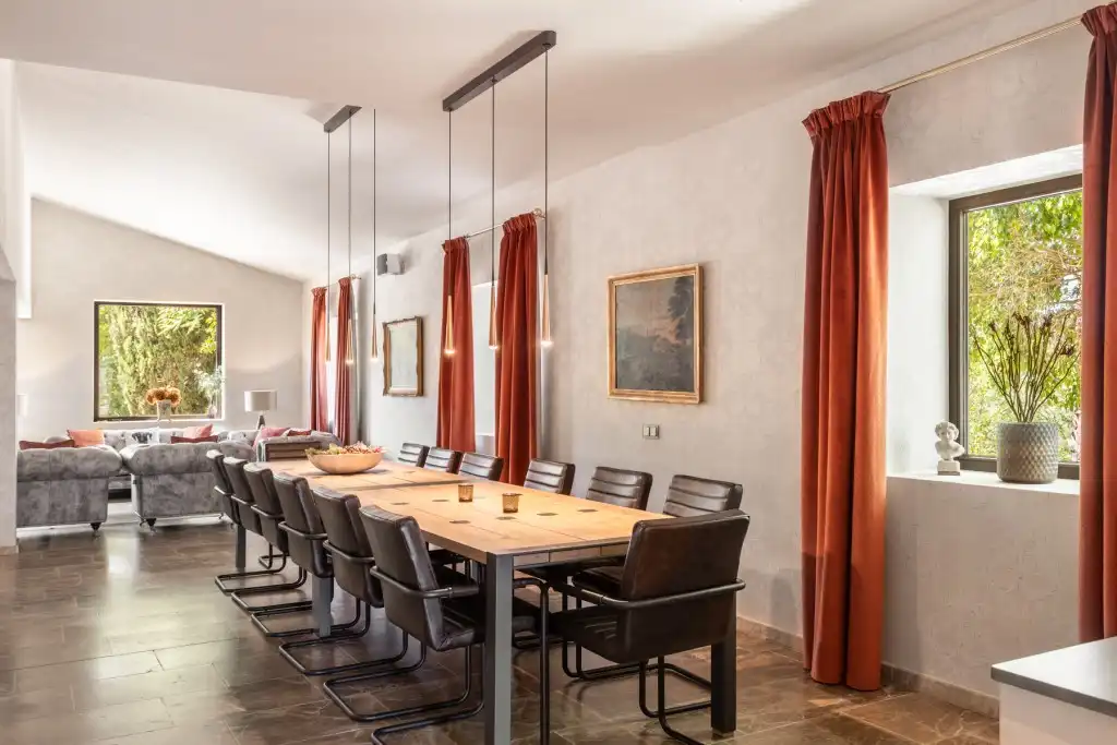 Comedor de Finca rústica en venta en Sineu con Aire acondicionado, Calefacción y Jardín privado