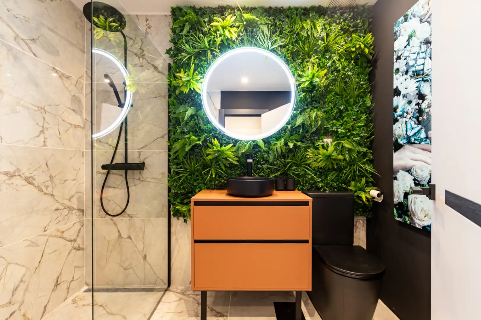 Badezimmer von Wohnungen zur Miete in Marbella mit Klimaanlage, Heizung und Terrasse