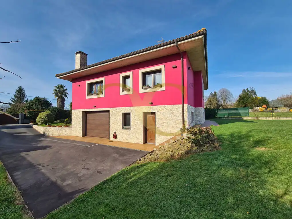 Vista exterior de Casa o chalet en venta en Siero con Calefacción, Terraza y Trastero