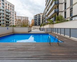 Piscina de Pis en venda en  Barcelona Capital amb Aire condicionat, Calefacció i Terrassa