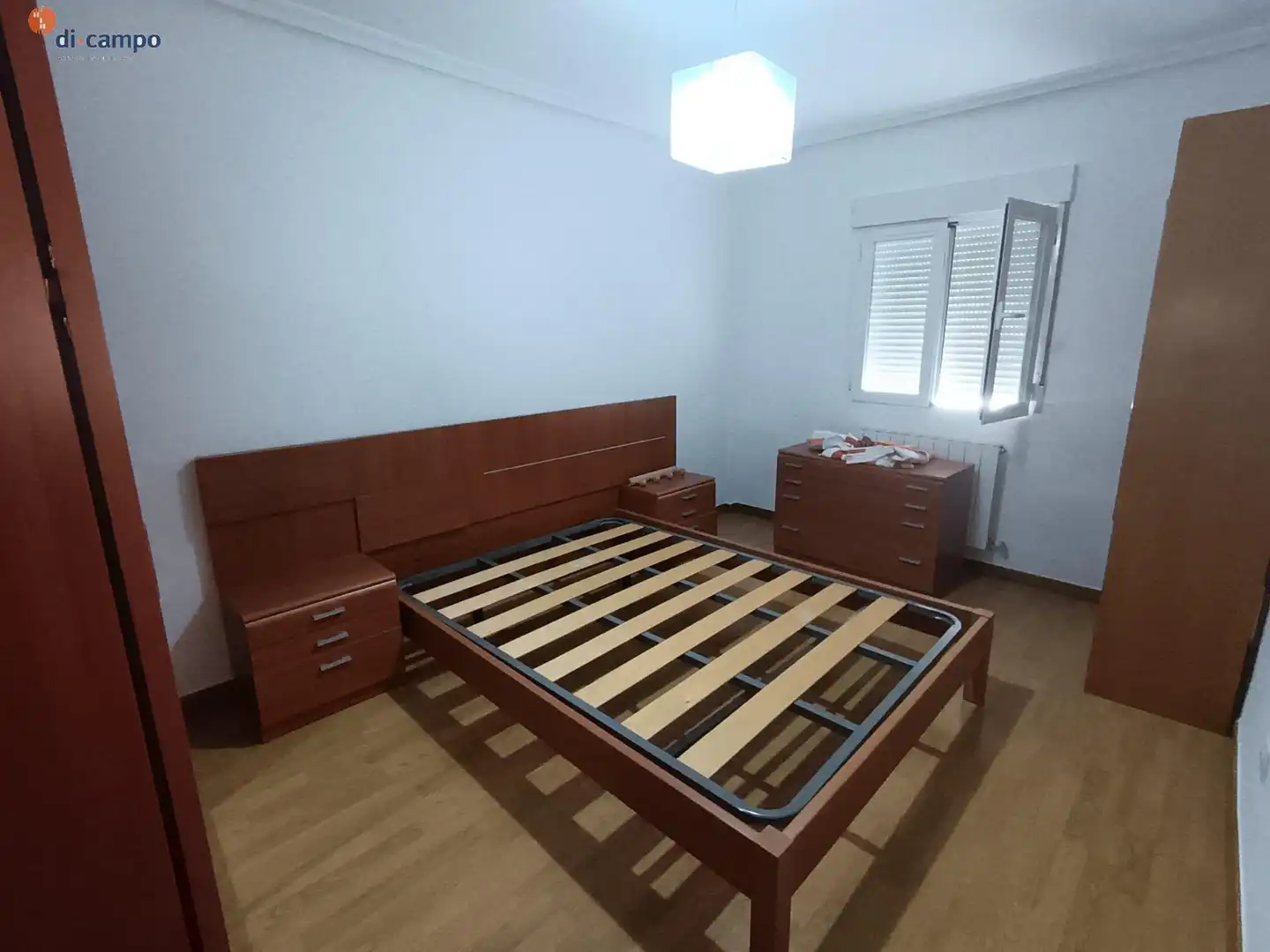 Dormitori de Pis en venda en Valladolid amb Calefacció, Terrassa i Moblat