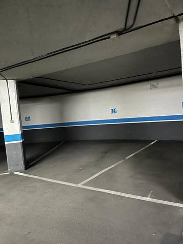 Garaje en Venta en Sanchinarro