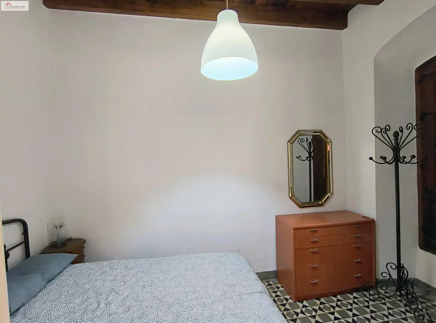 Habitación de Casa adosada en venta en Almadén de la Plata con Aire acondicionado, Calefacción y Terraza