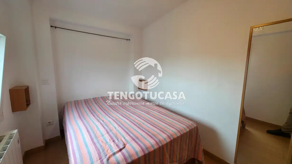 Bedroom of Flat for rent in Madrid  with Air Conditioner, Heating and Furnished