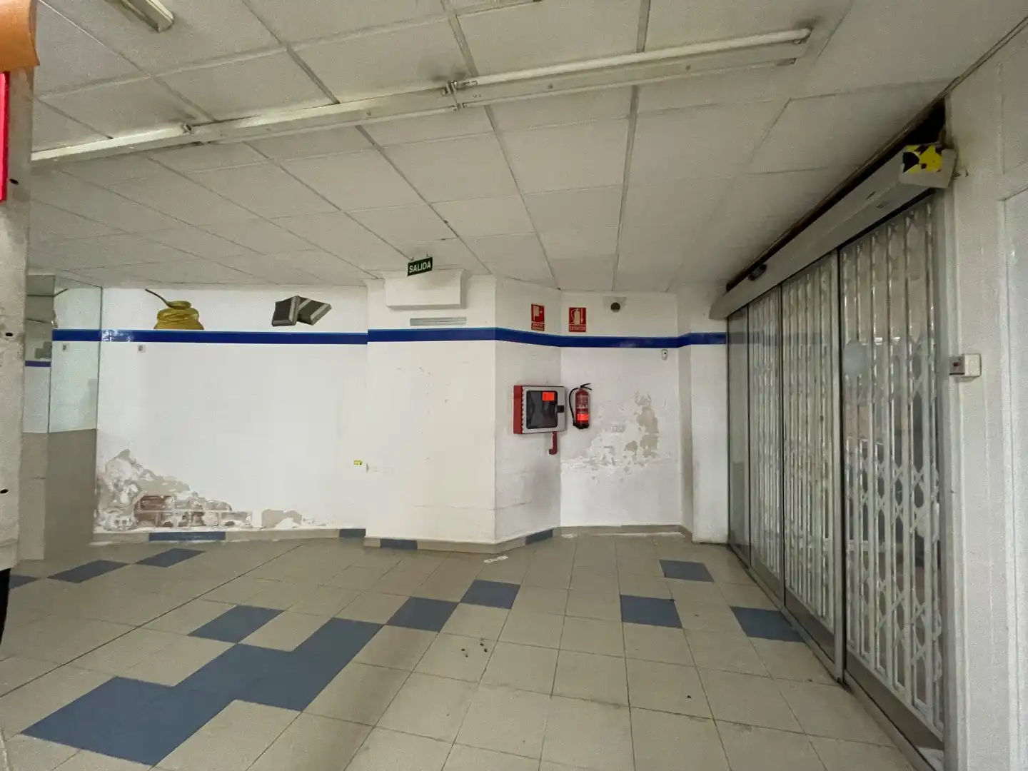 Geschaftsraum zur Miete in Castelló de Rugat mit Klimaanlage und Alarm