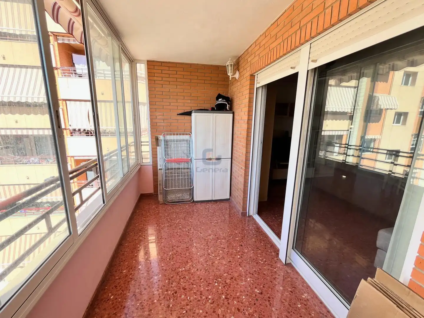 Terraza de Piso en venta en Alicante / Alacant con Jardín privado, Terraza y Piscina comunitaria