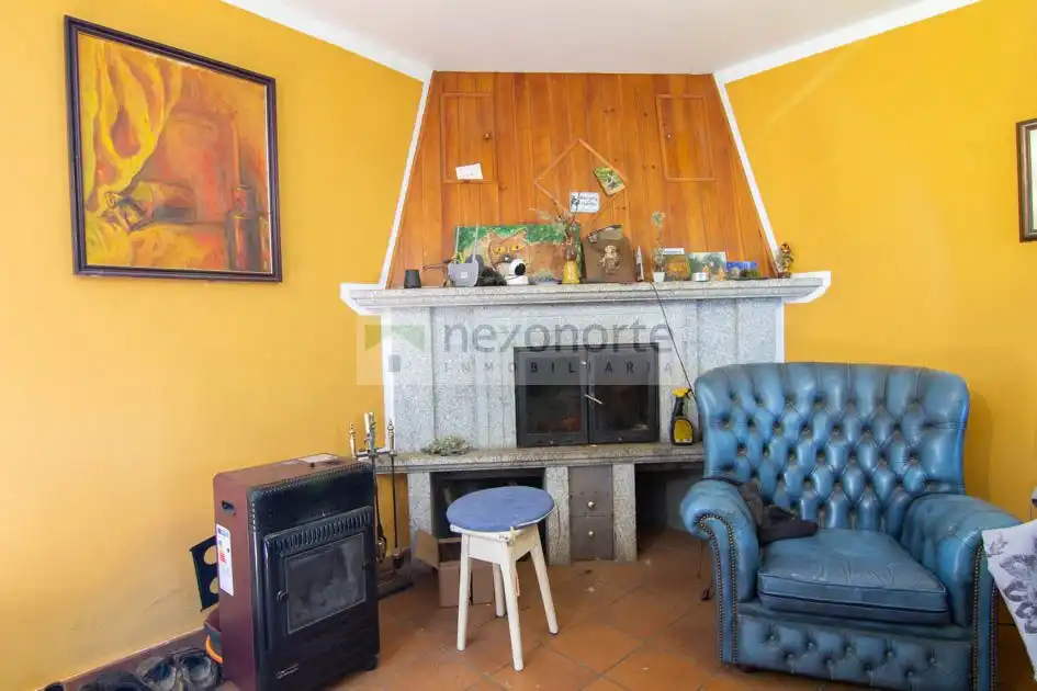 Living room of Country homes for sale in Muras  with Heating and Storage room