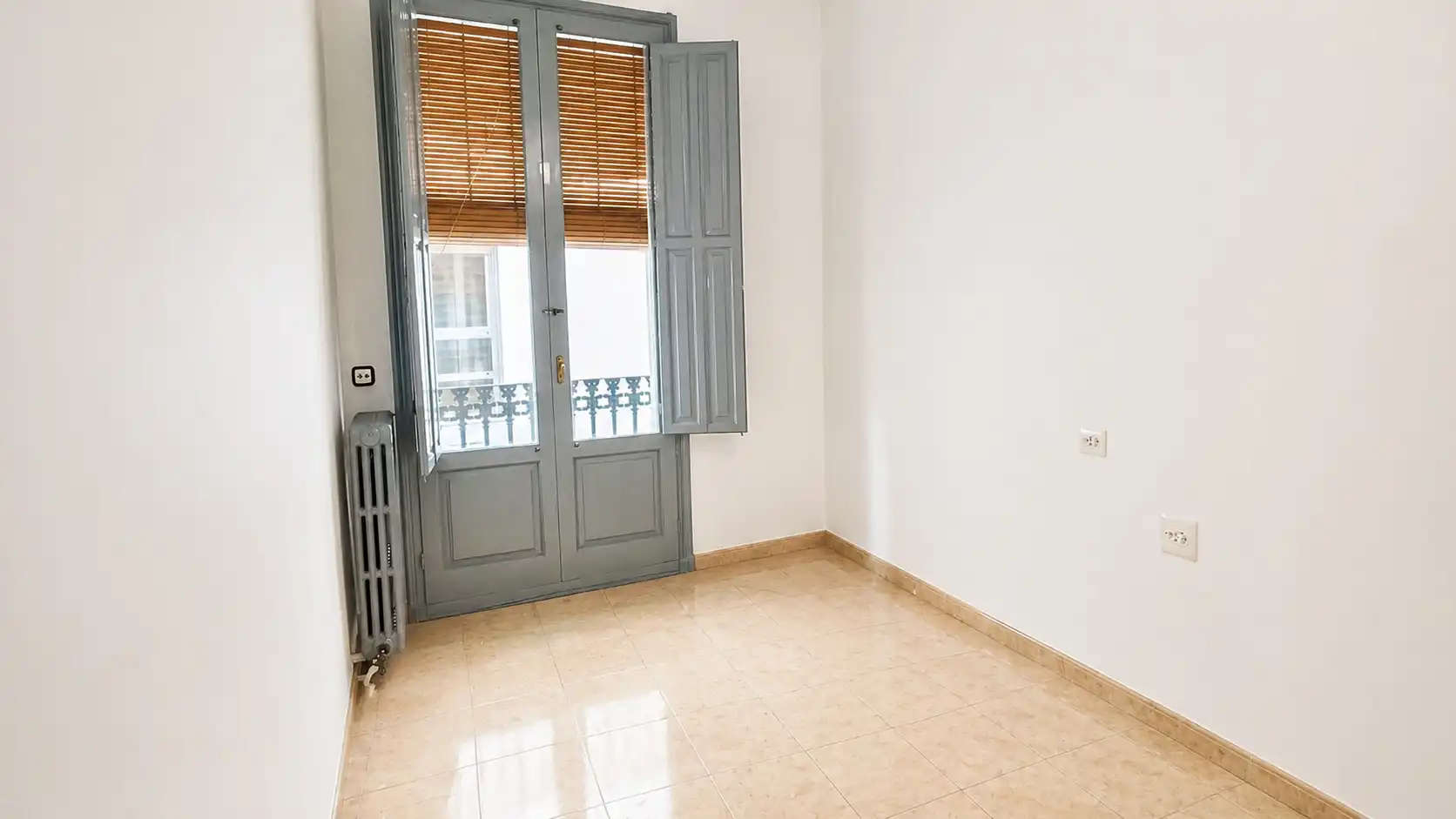 Semi-detached house with terrace for sale in Carrer de Santa Teresa, imagen 11
