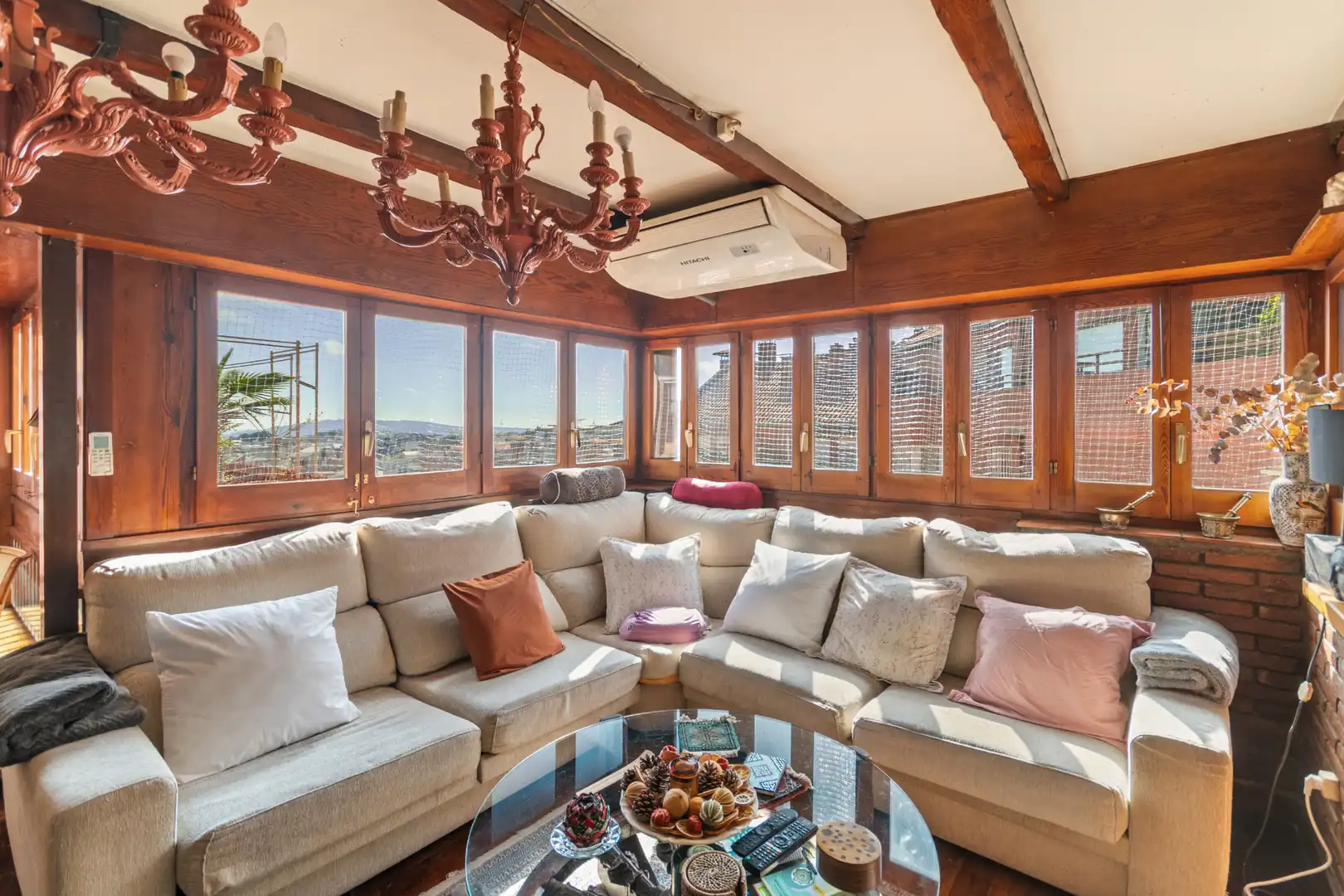 Sala de estar de Ático en venta en Barcelona con Aire acondicionado, Calefacción y Parquet