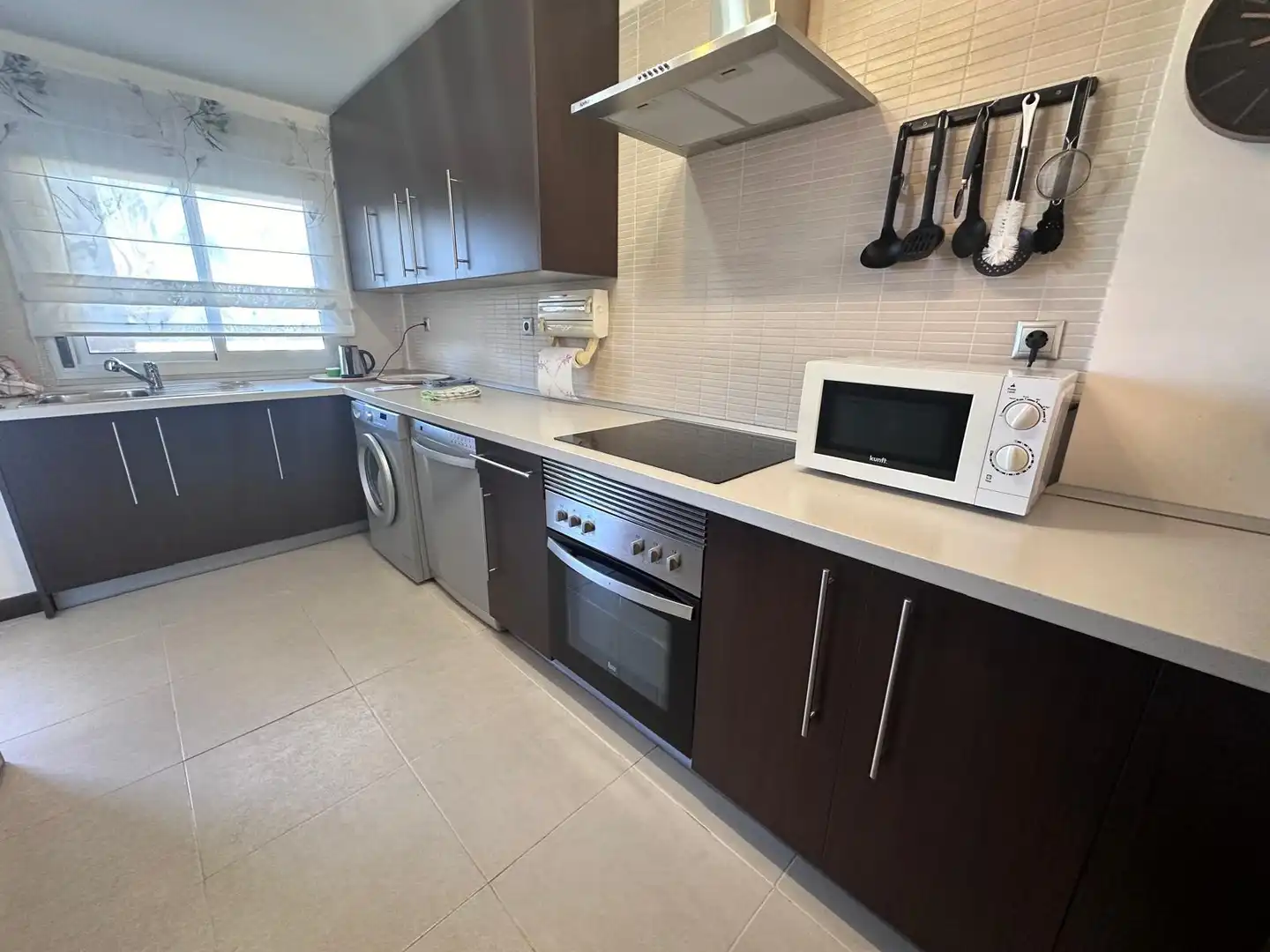 Küche von Wohnungen zur Miete in Adeje mit Privatgarten, Terrasse und Gemeinschaftspool