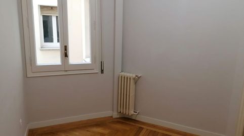 Foto 5 de Piso de alquiler en Orense, Cuatro Caminos - Azca, Madrid Capital