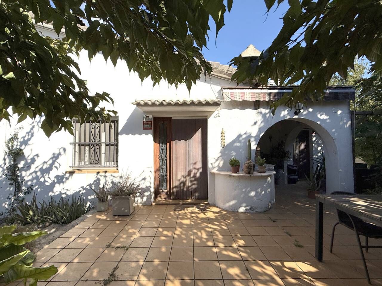 Exterior view of House or chalet for sale in Beuda  with Heating, Private garden and Terrace