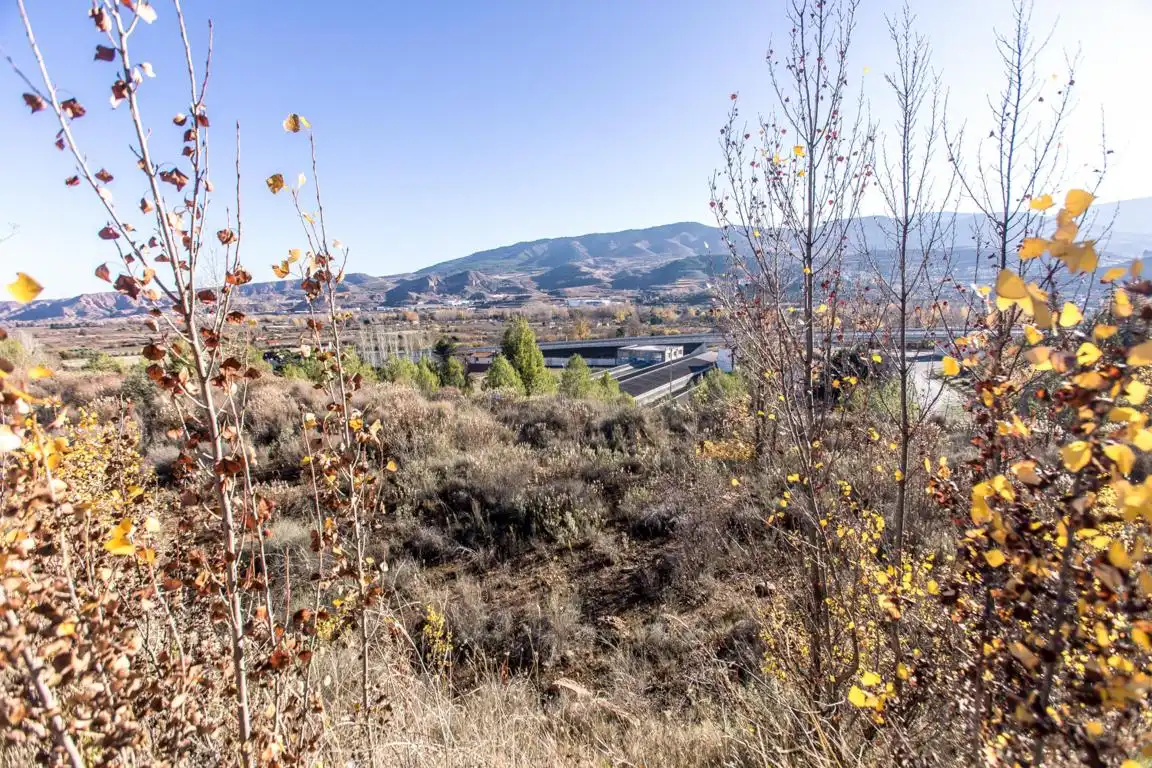 Residential land for sale in Nalda, imagen 3