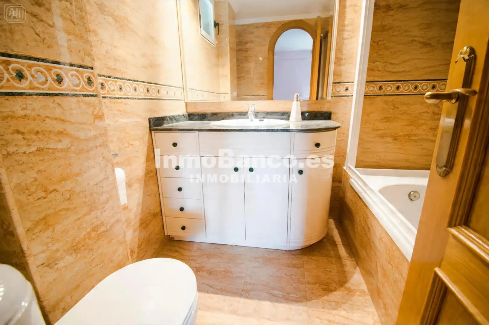 Baño de Casa o chalet en venta en Torrent con Aire acondicionado, Calefacción y Jardín privado