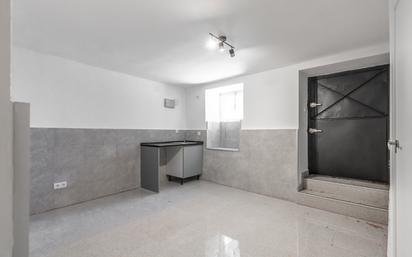 Planta baja for sale in  Madrid Capital